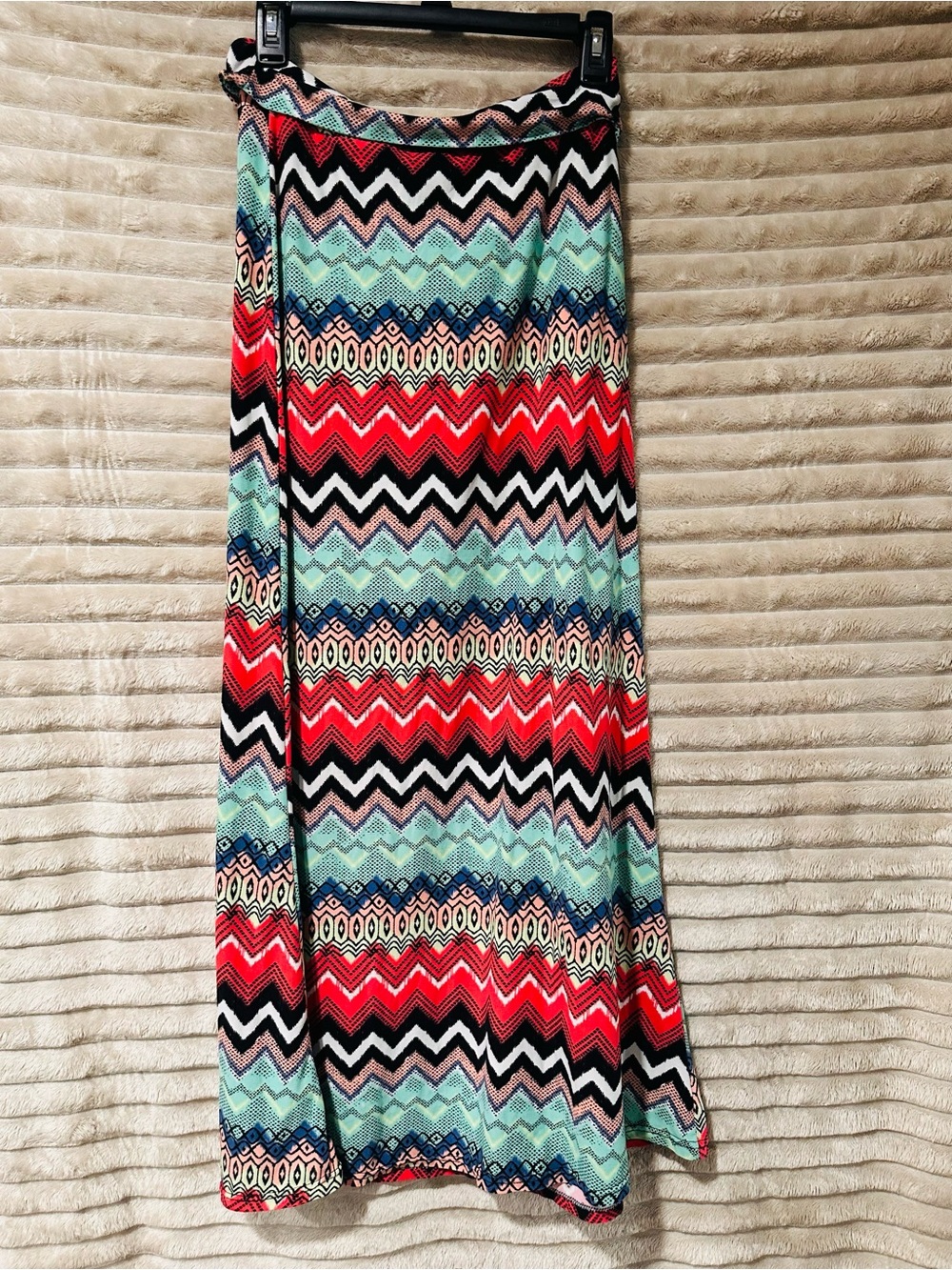 Maxi skirt with colorful chevron pattern